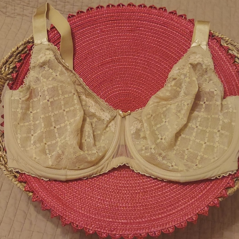 Glamorise 34g underwire  bra